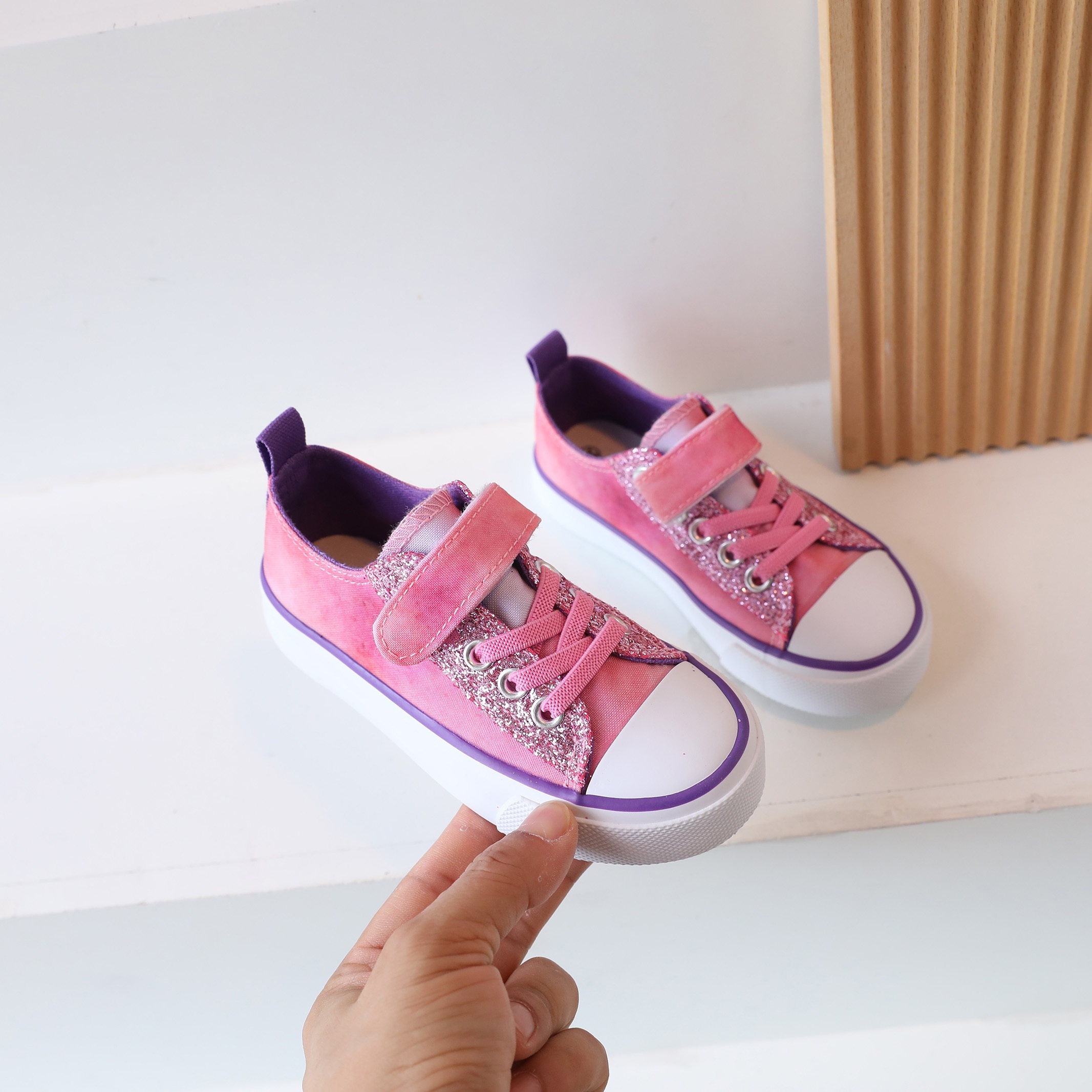 girls trendy breathable canvas skate shoes with assorted colors outdoor low top anti slip flat walking sneakers details 5