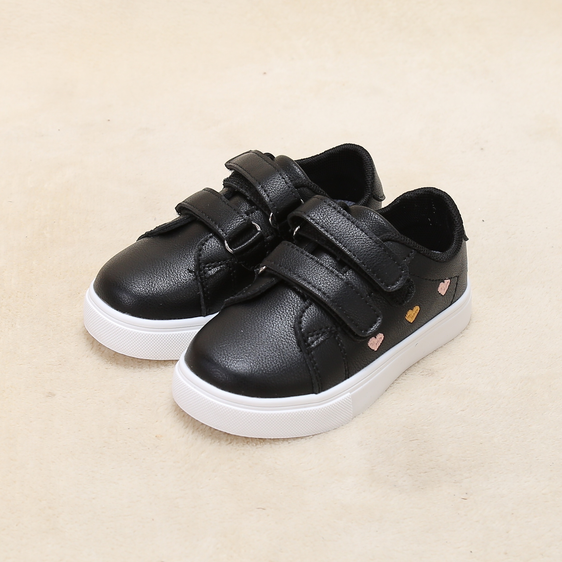 casual cute low top sneakers for girls lightweight anti slip sneakers for outdoor walking running details 2