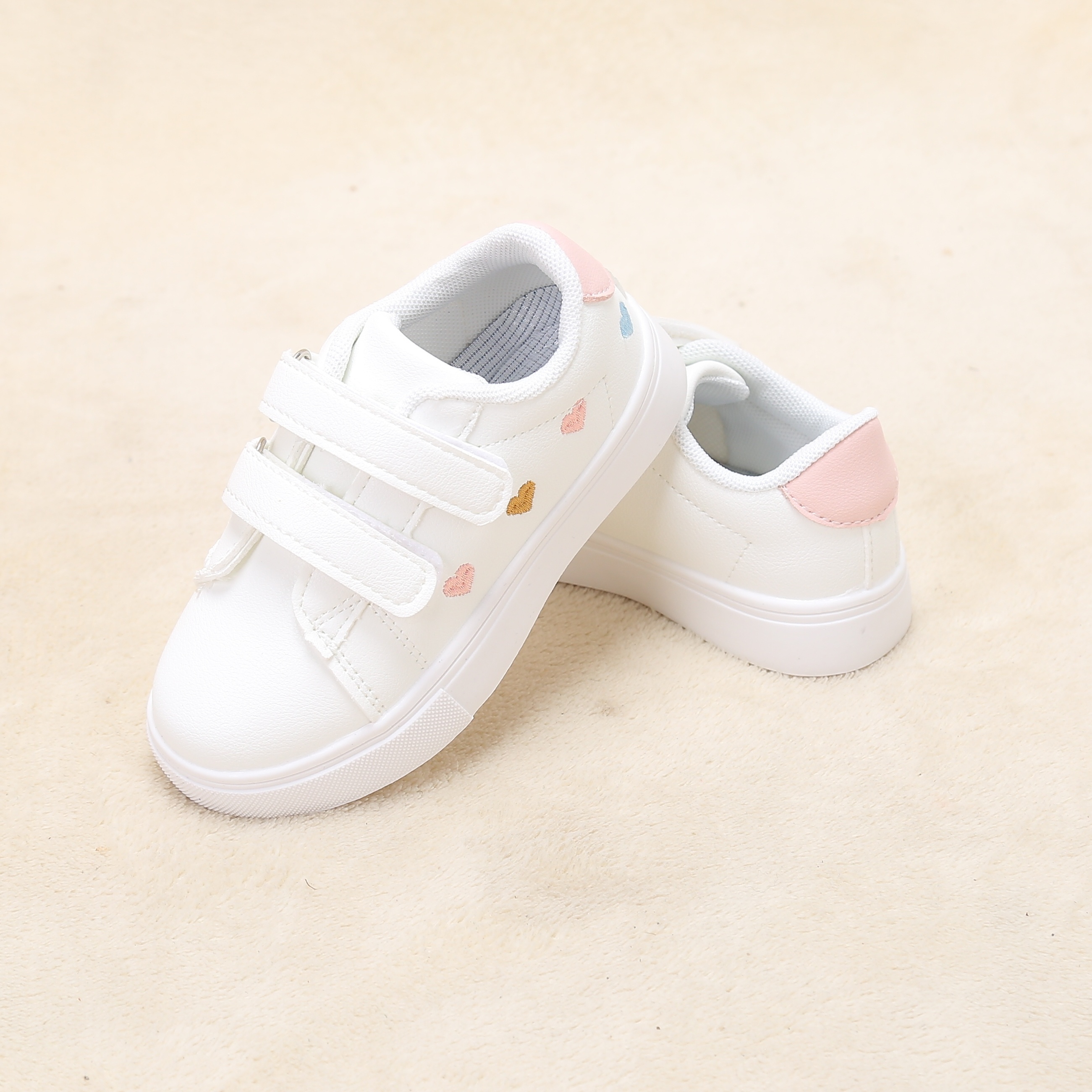 casual cute low top sneakers for girls lightweight anti slip sneakers for outdoor walking running details 3