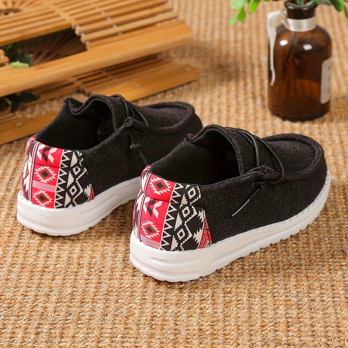 casual comfortable low top sneakers for girls breathable lightweight wear resistant sneakers for details 0